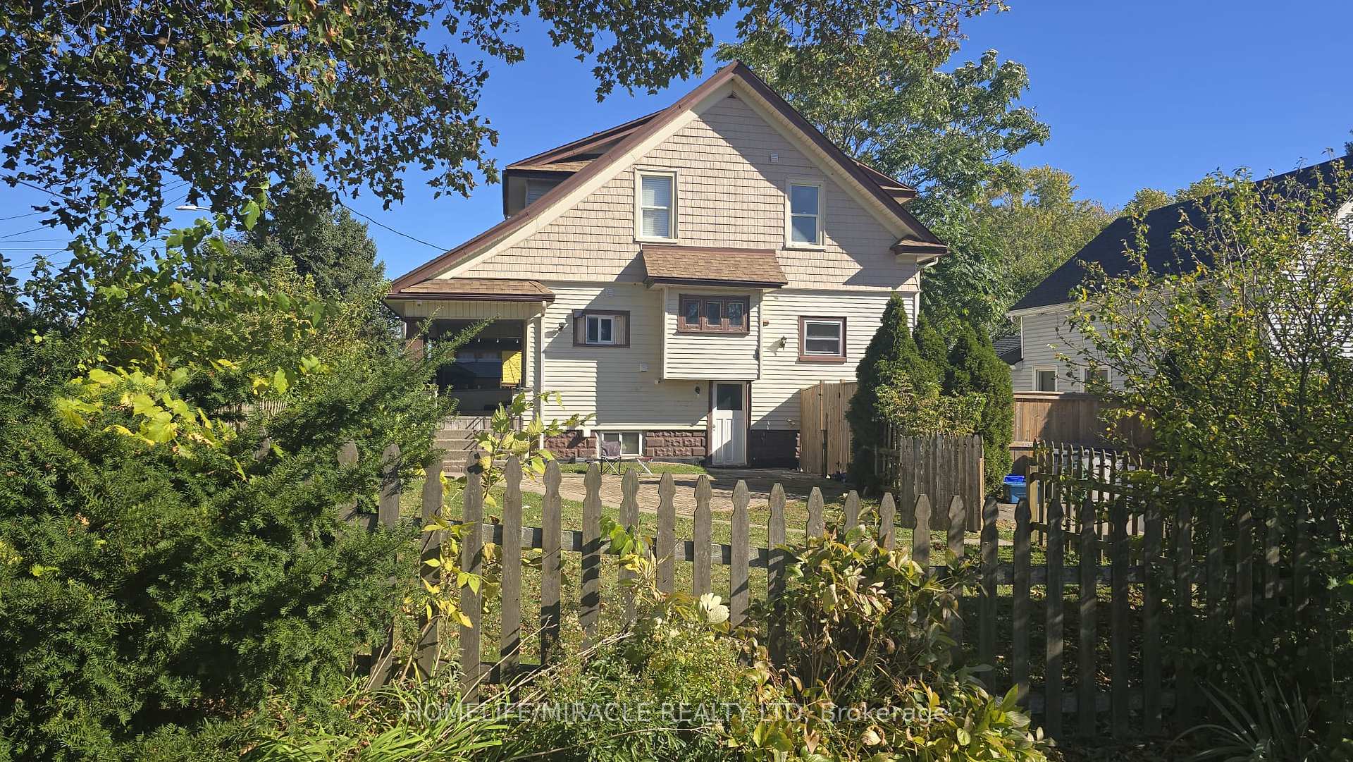 Photo 14 of 4364 Bampfield Street, Niagara Falls, Downtown — HOMEH
