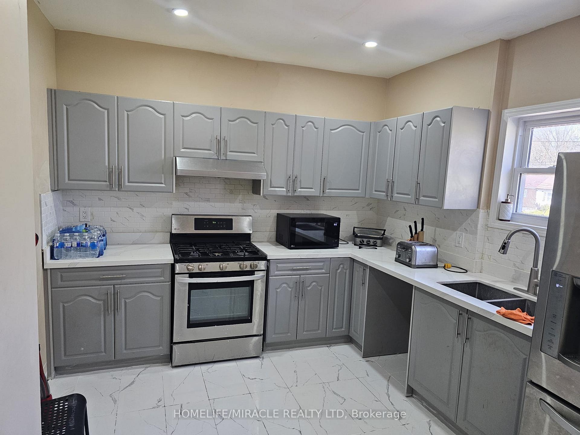Photo 36 of 4364 Bampfield Street, Niagara Falls, Downtown — HOMEH