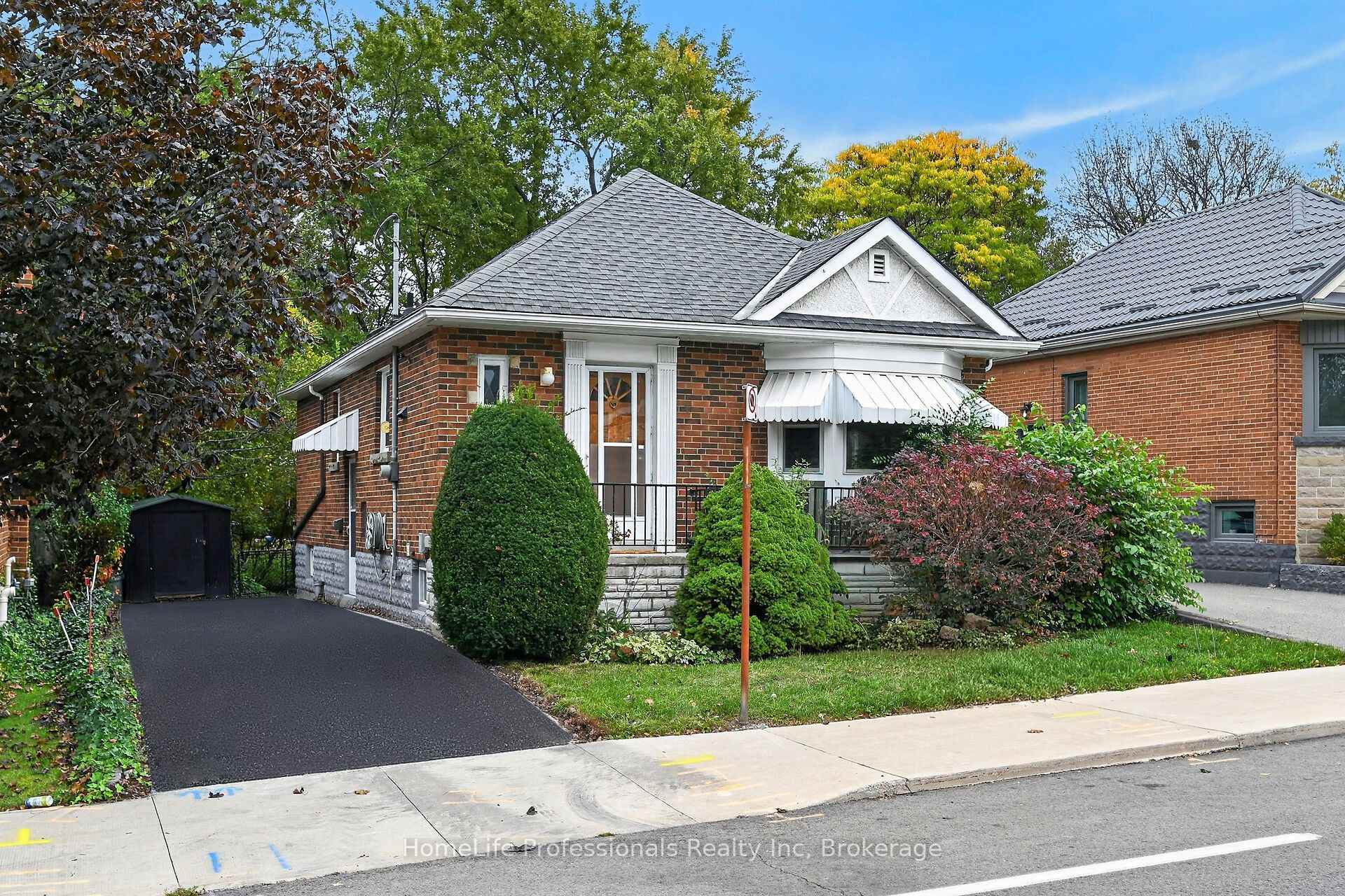 Photo 1 of 603 Upper Wentworth Street, Hamilton, Eastmount — HOMEH