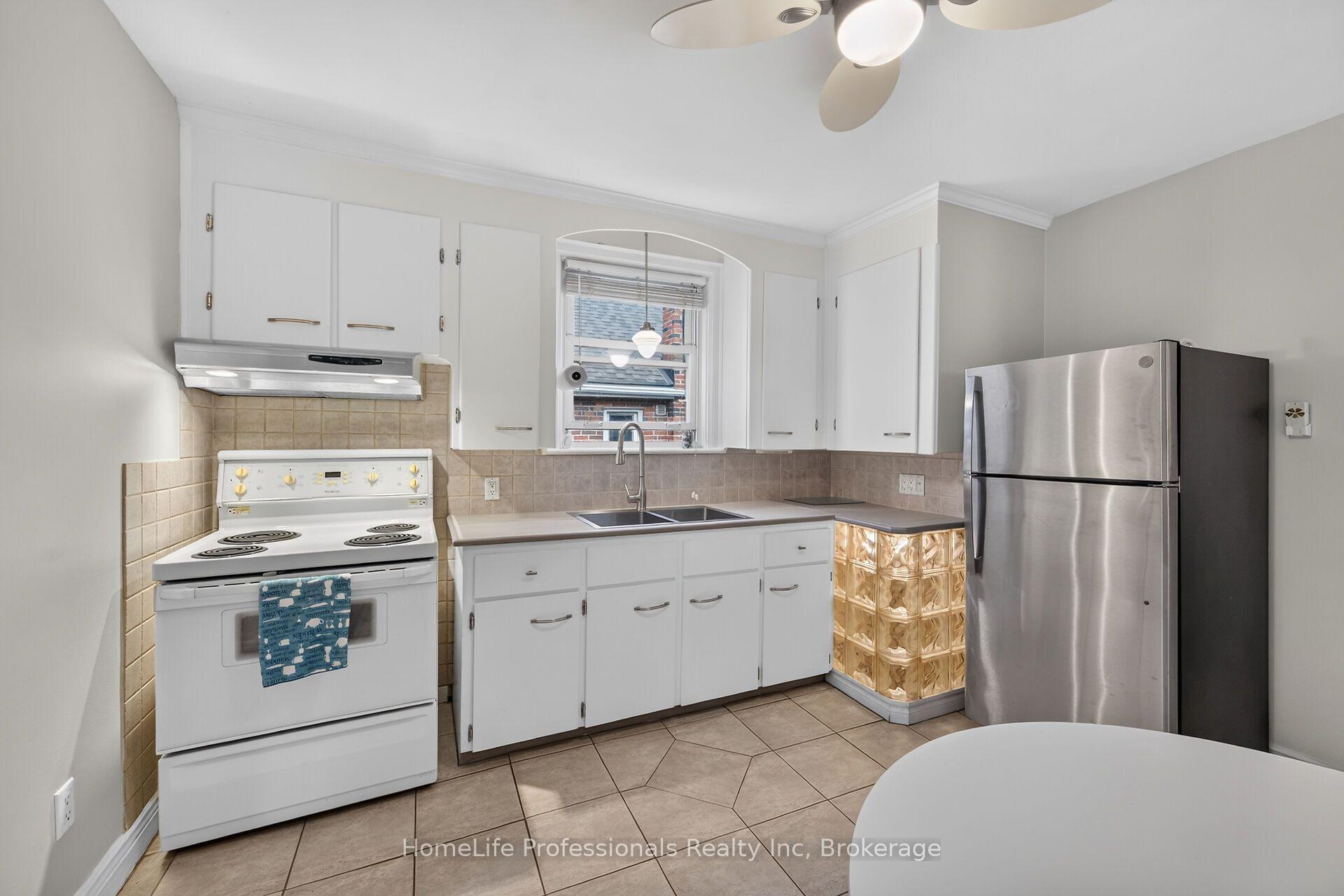 Photo 7 of 603 Upper Wentworth Street, Hamilton, Eastmount — HOMEH