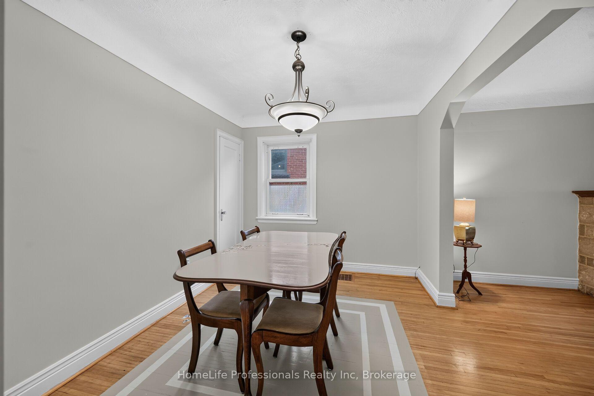 Photo 16 of 603 Upper Wentworth Street, Hamilton, Eastmount — HOMEH