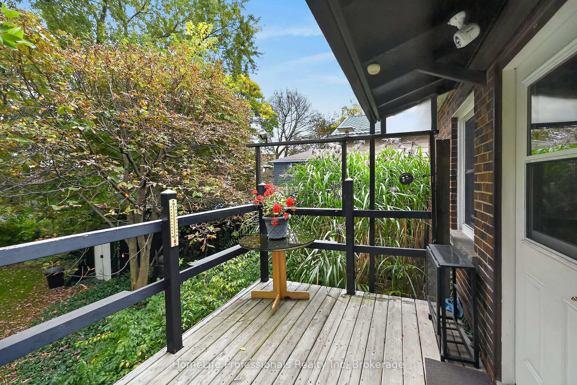 Photo 32 of 603 Upper Wentworth Street, Hamilton, Eastmount — HOMEH