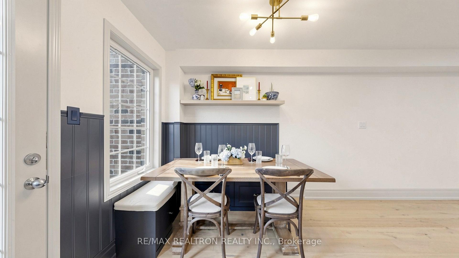 Photo 12 of 22 Coranto Way, Vaughan, Vellore Village — HOMEH