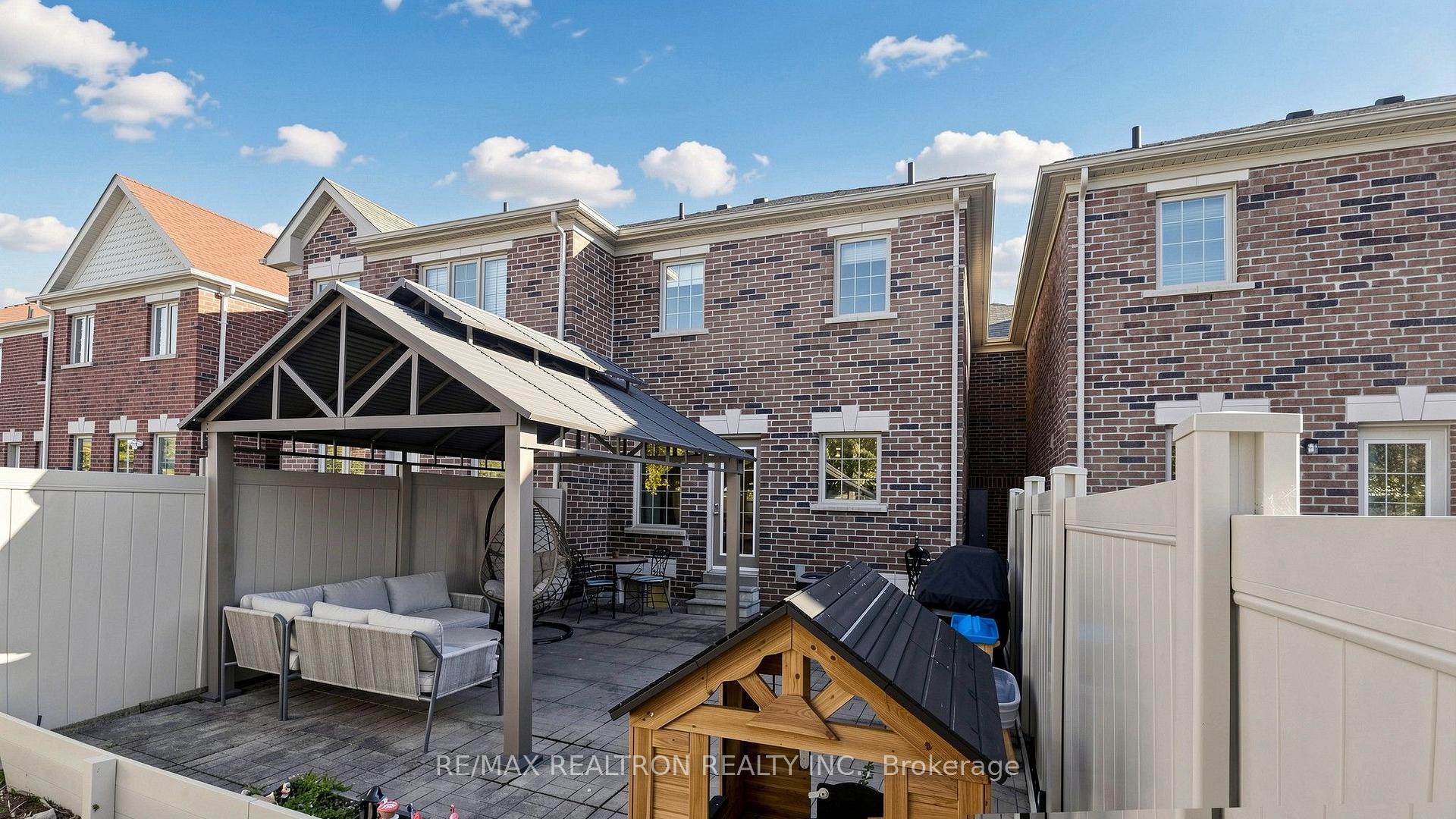 Photo 45 of 22 Coranto Way, Vaughan, Vellore Village — HOMEH