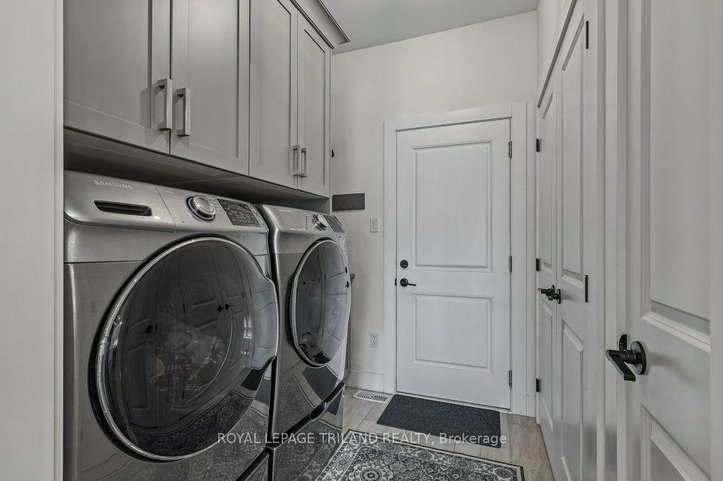 Photo 16 of 35 Royal Dornoch Drive, St. Thomas — HOMEH