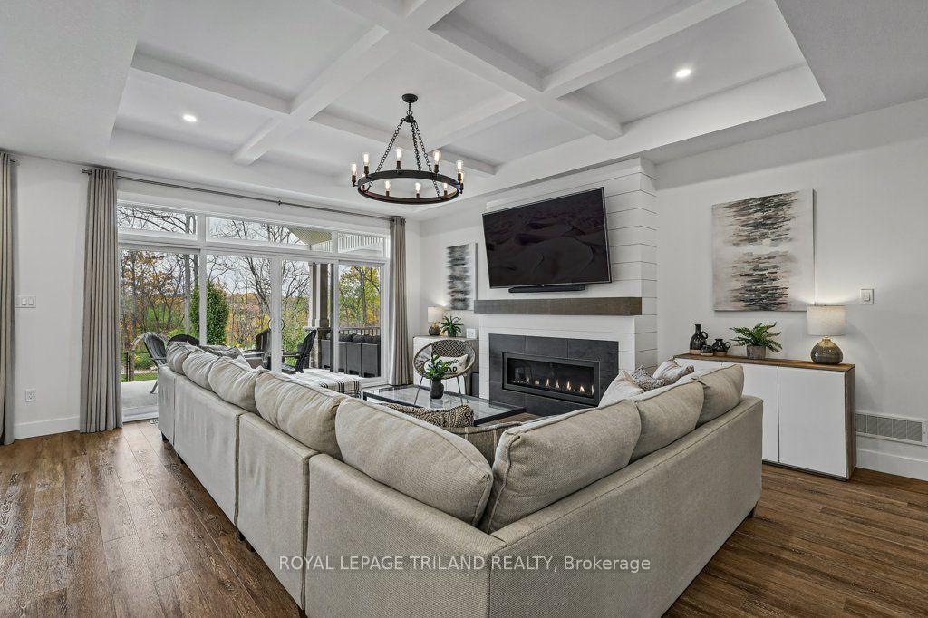 Photo 21 of 35 Royal Dornoch Drive, St. Thomas — HOMEH