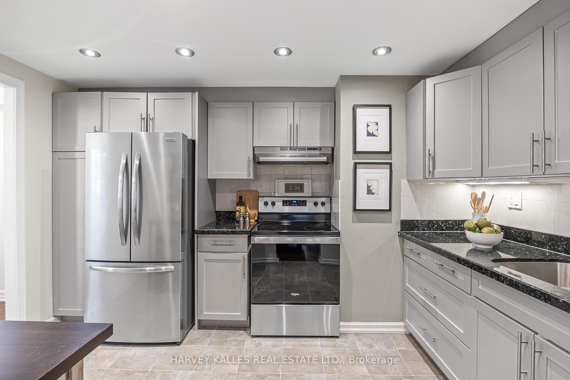 Photo 8 of Unit C32, 300 Mill Road, Etobicoke, Markland Wood — HOMEH