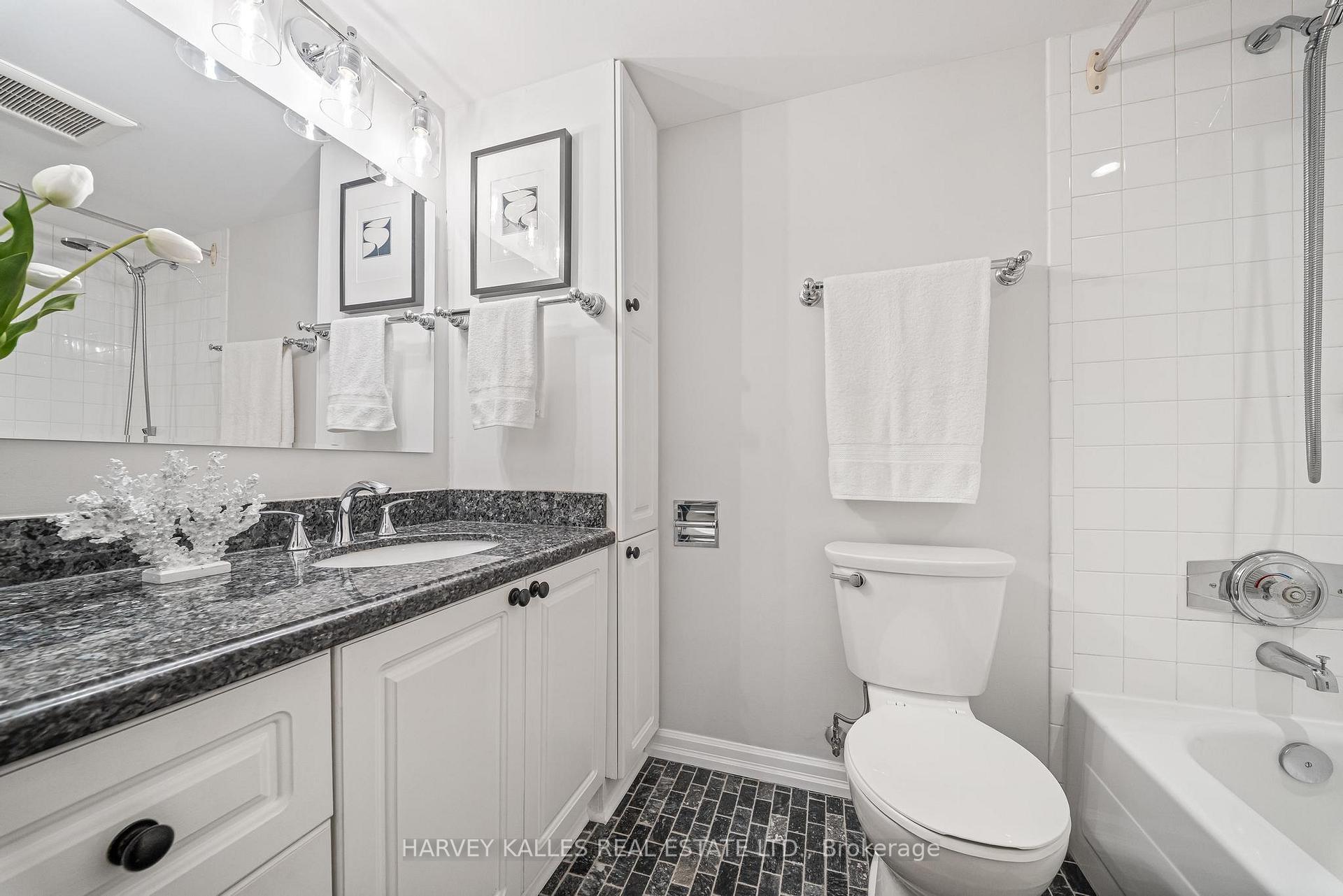 Photo 16 of Unit C32, 300 Mill Road, Etobicoke, Markland Wood — HOMEH