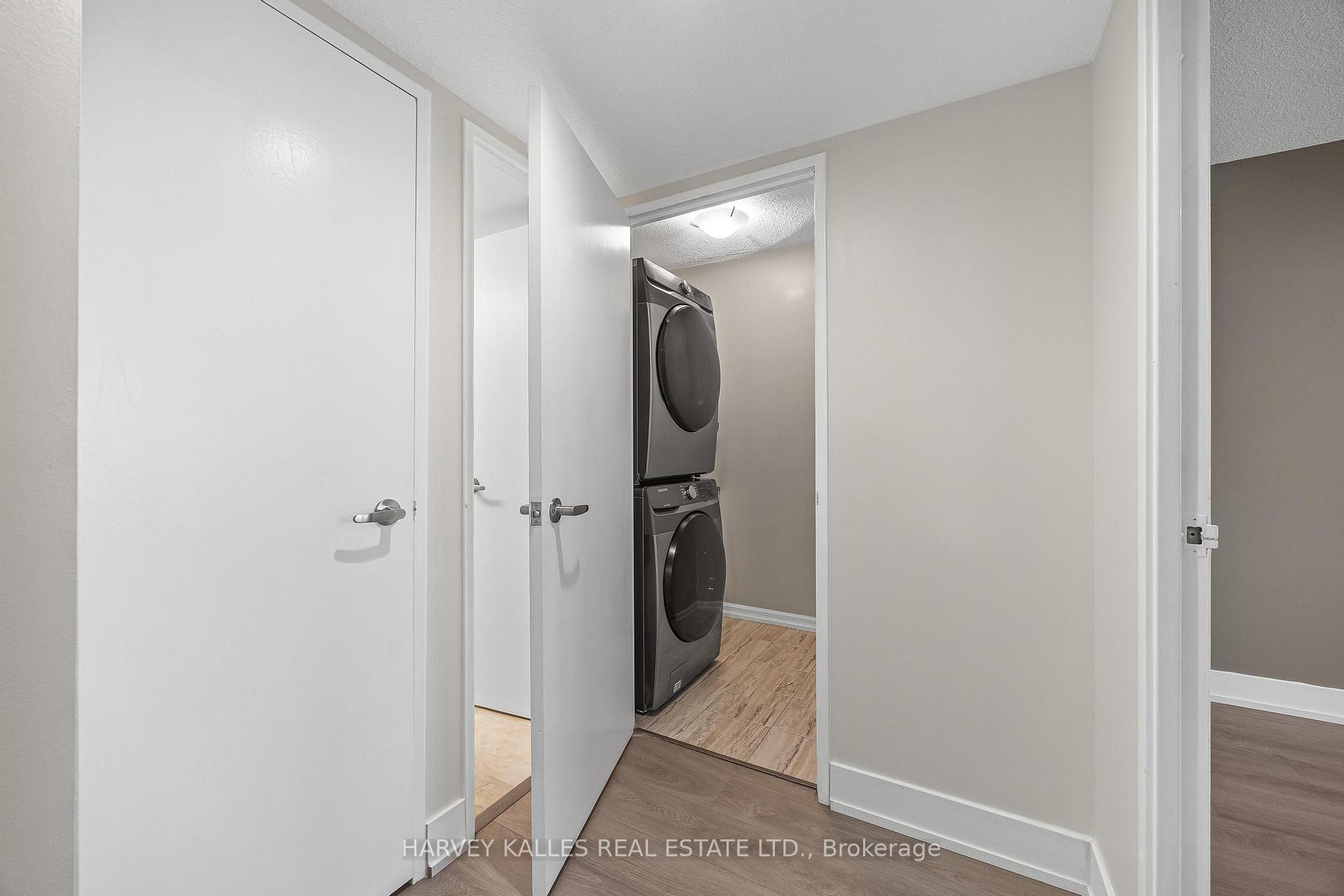 Photo 20 of Unit C32, 300 Mill Road, Etobicoke, Markland Wood — HOMEH