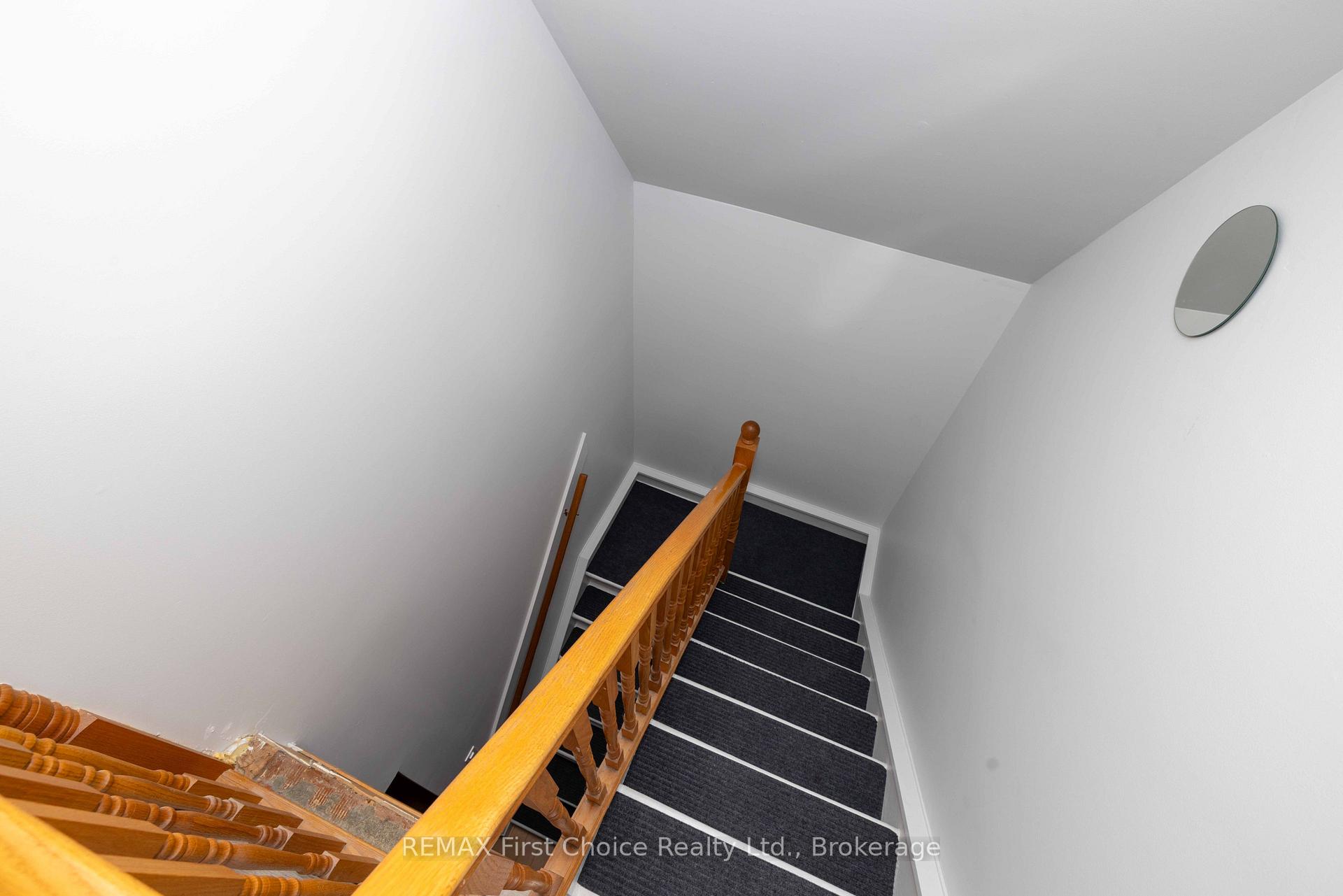 Photo 22 of 226 Balmoral Street, Thunder Bay, McKeller Park — HOMEH