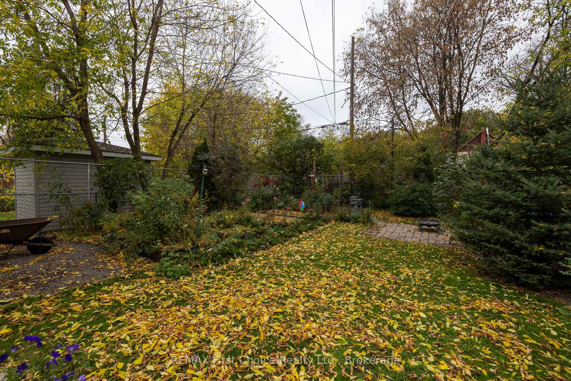 Photo 37 of 226 Balmoral Street, Thunder Bay, McKeller Park — HOMEH
