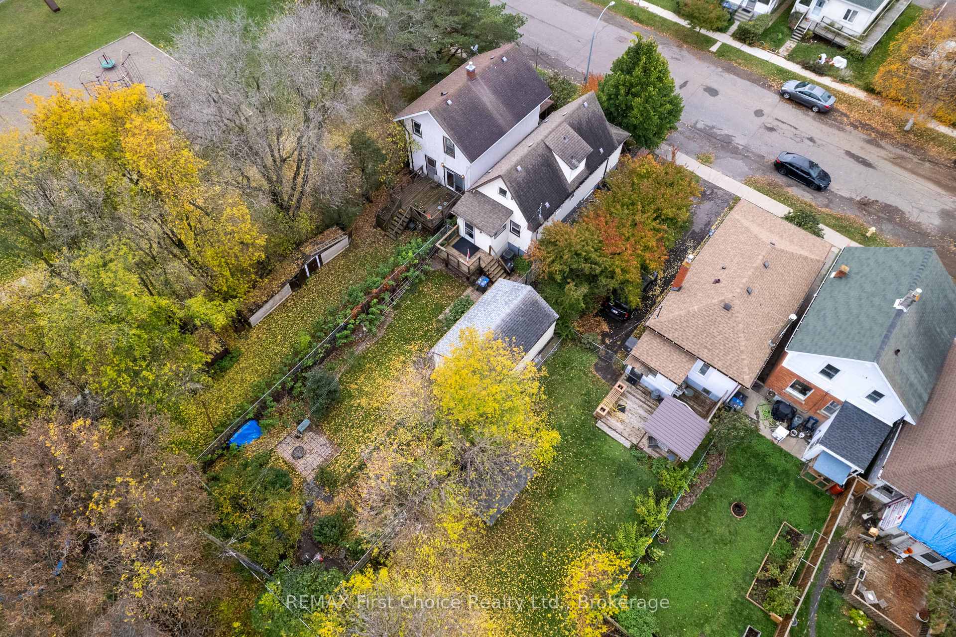 Photo 38 of 226 Balmoral Street, Thunder Bay, McKeller Park — HOMEH