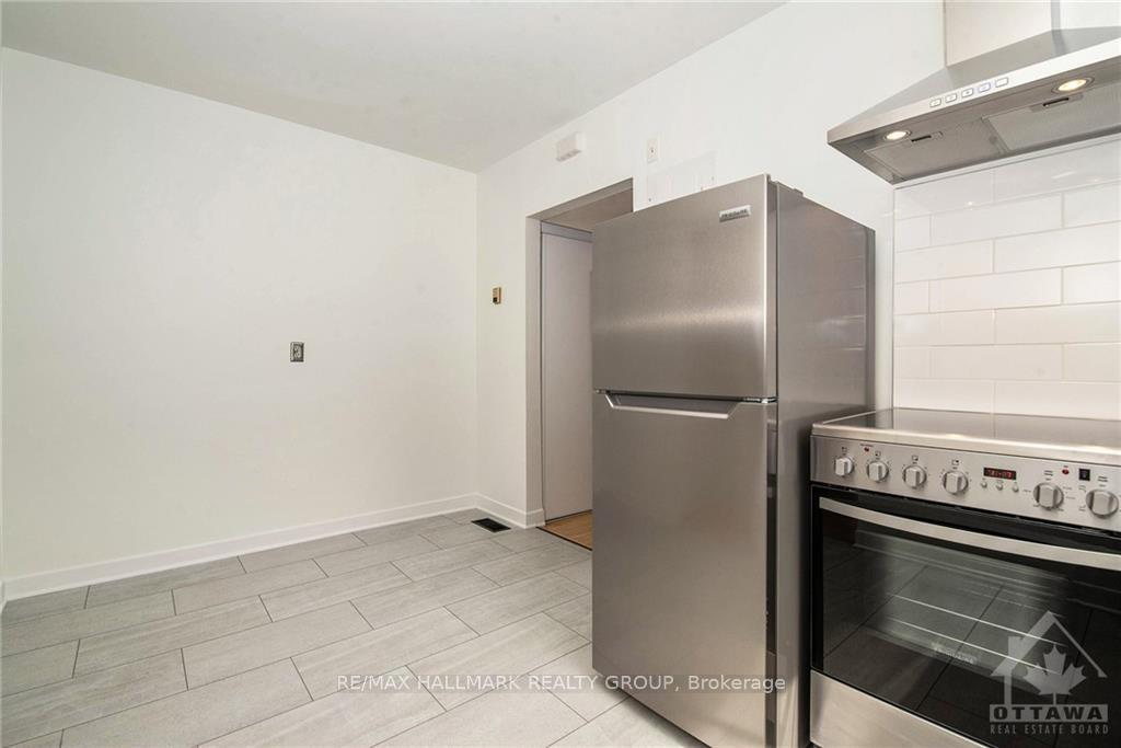 Photo 5 of Unit 4, 108 Lebrun Street, Ottawa, Vanier — HOMEH
