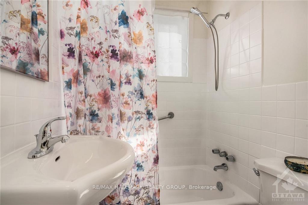 Photo 6 of Unit 4, 108 Lebrun Street, Ottawa, Vanier — HOMEH