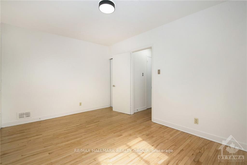 Photo 11 of Unit 4, 108 Lebrun Street, Ottawa, Vanier — HOMEH