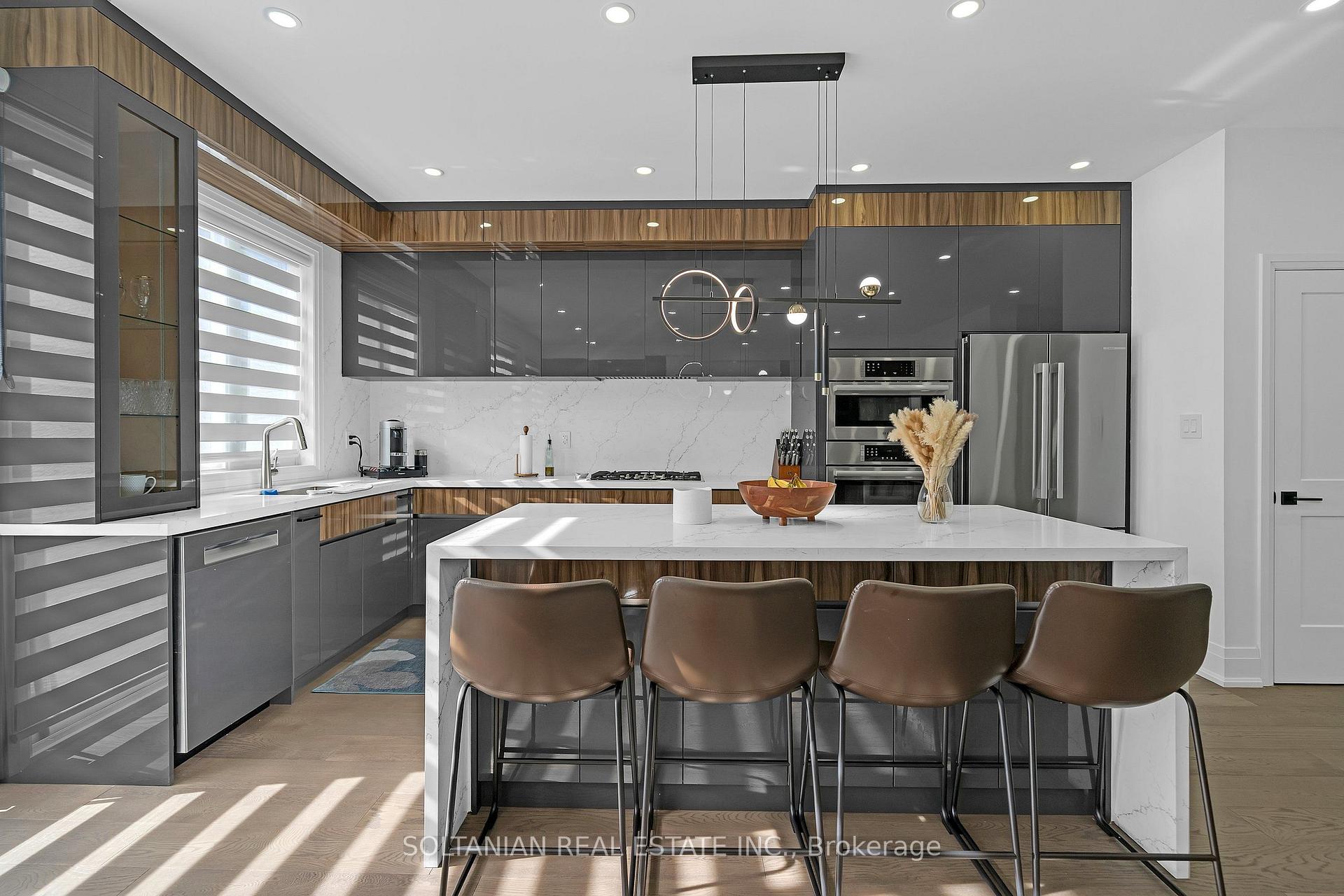 Photo 16 of 17 Trenton Avenue, Toronto, Woodbine-Lumsden — HOMEH
