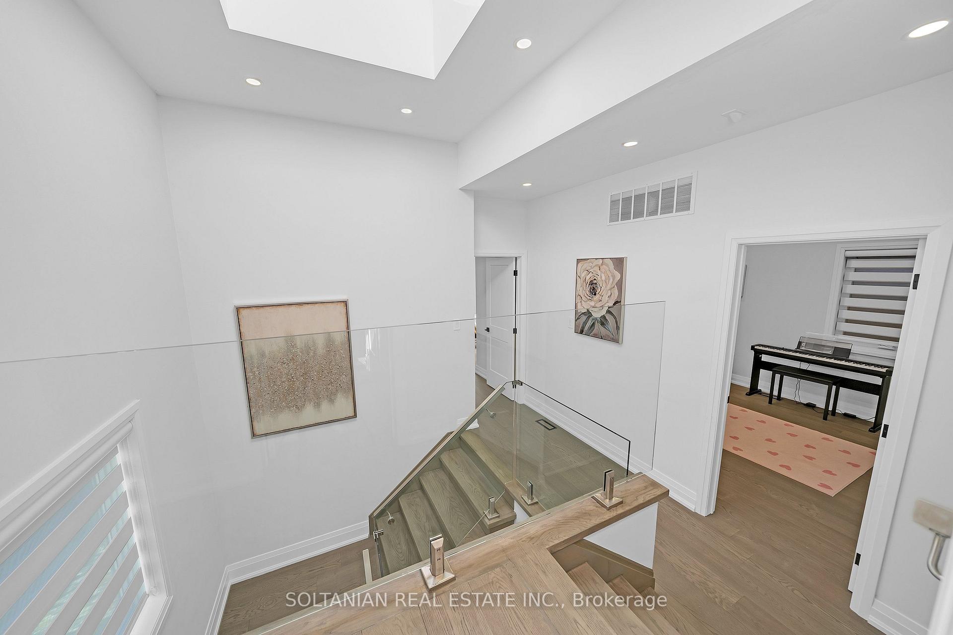 Photo 46 of 17 Trenton Avenue, Toronto, Woodbine-Lumsden — HOMEH