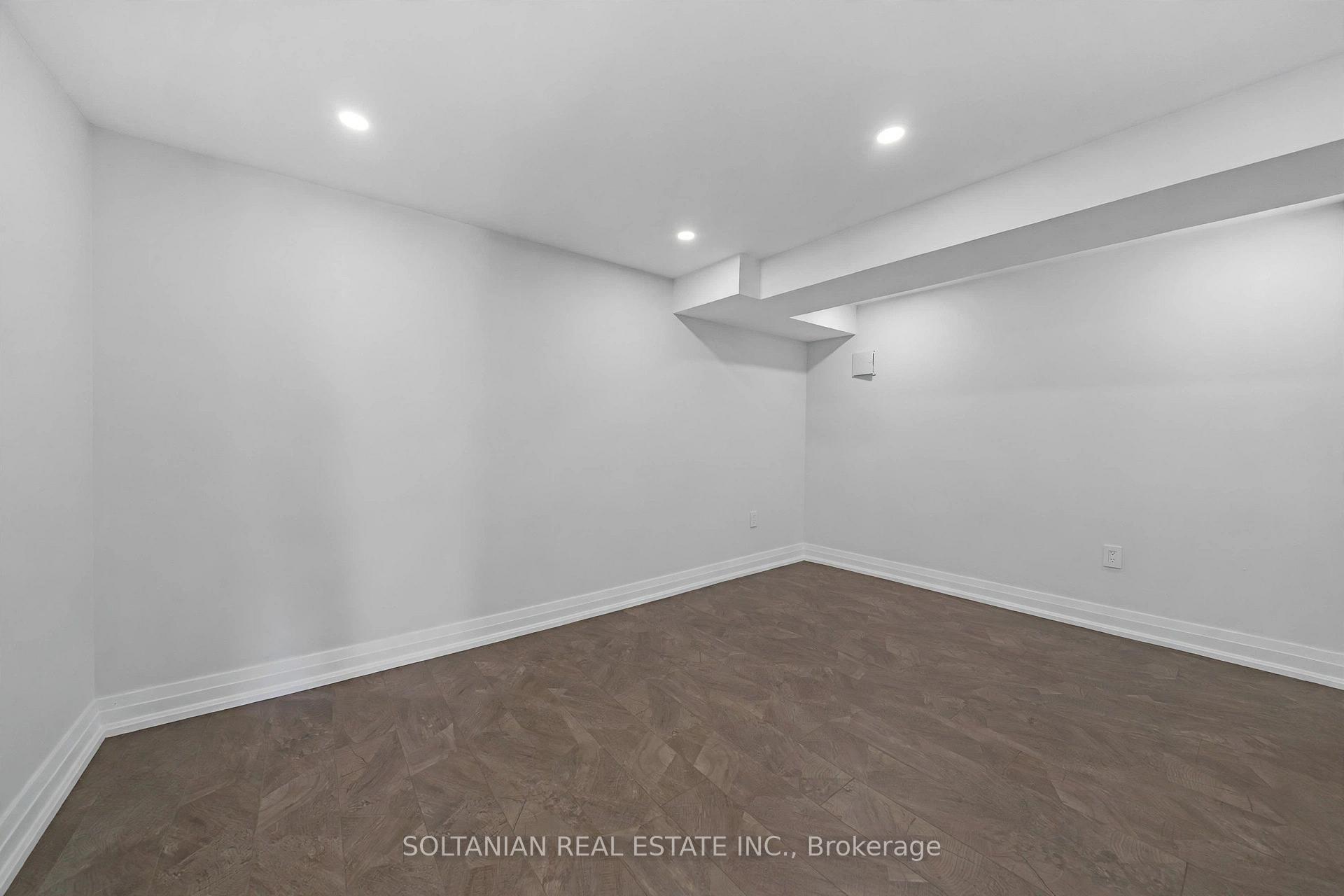 Photo 48 of 17 Trenton Avenue, Toronto, Woodbine-Lumsden — HOMEH