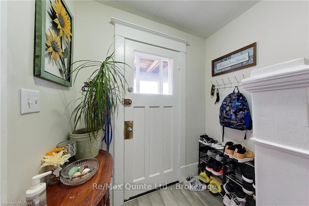 Photo 6 of Unit A, 218 Coleman Street, Belleville, Belleville Ward — HOMEH