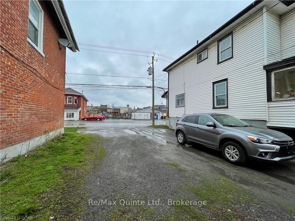 Photo 27 of Unit A, 218 Coleman Street, Belleville, Belleville Ward — HOMEH