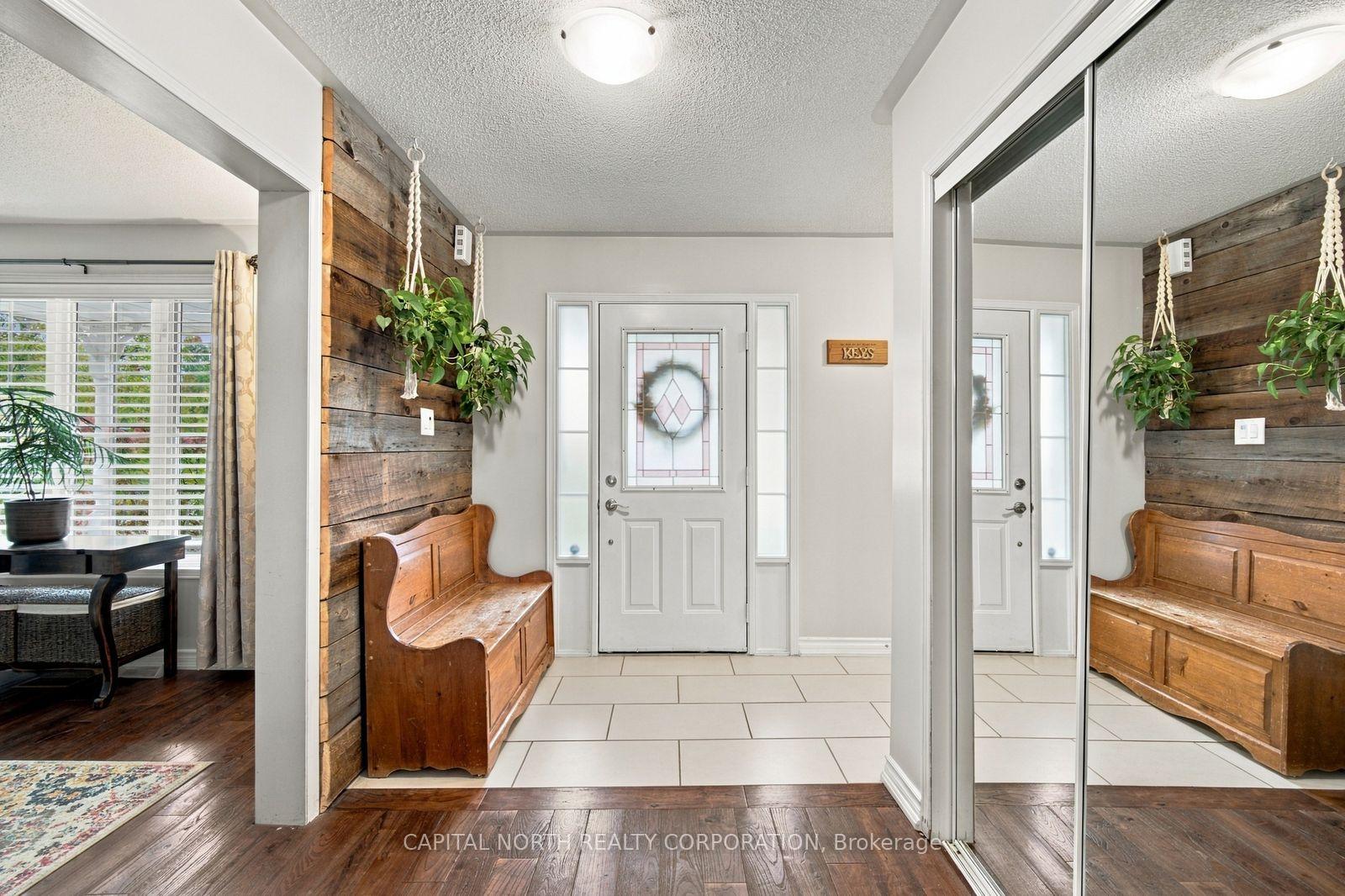 Photo 9 of 111 Kingsridge Road, Barrie, Bayshore — HOMEH