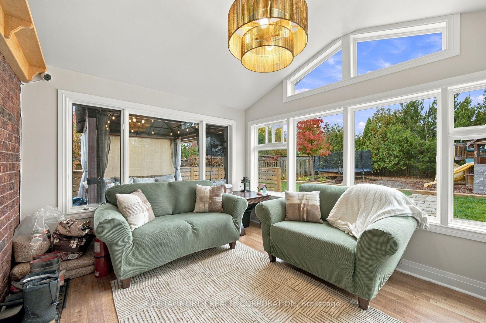 Photo 25 of 111 Kingsridge Road, Barrie, Bayshore — HOMEH