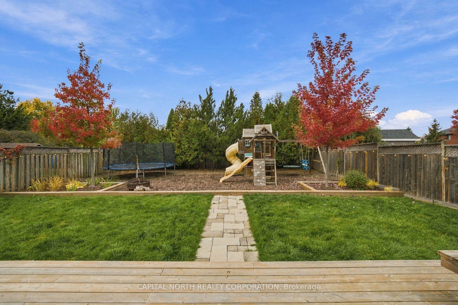 Photo 43 of 111 Kingsridge Road, Barrie, Bayshore — HOMEH