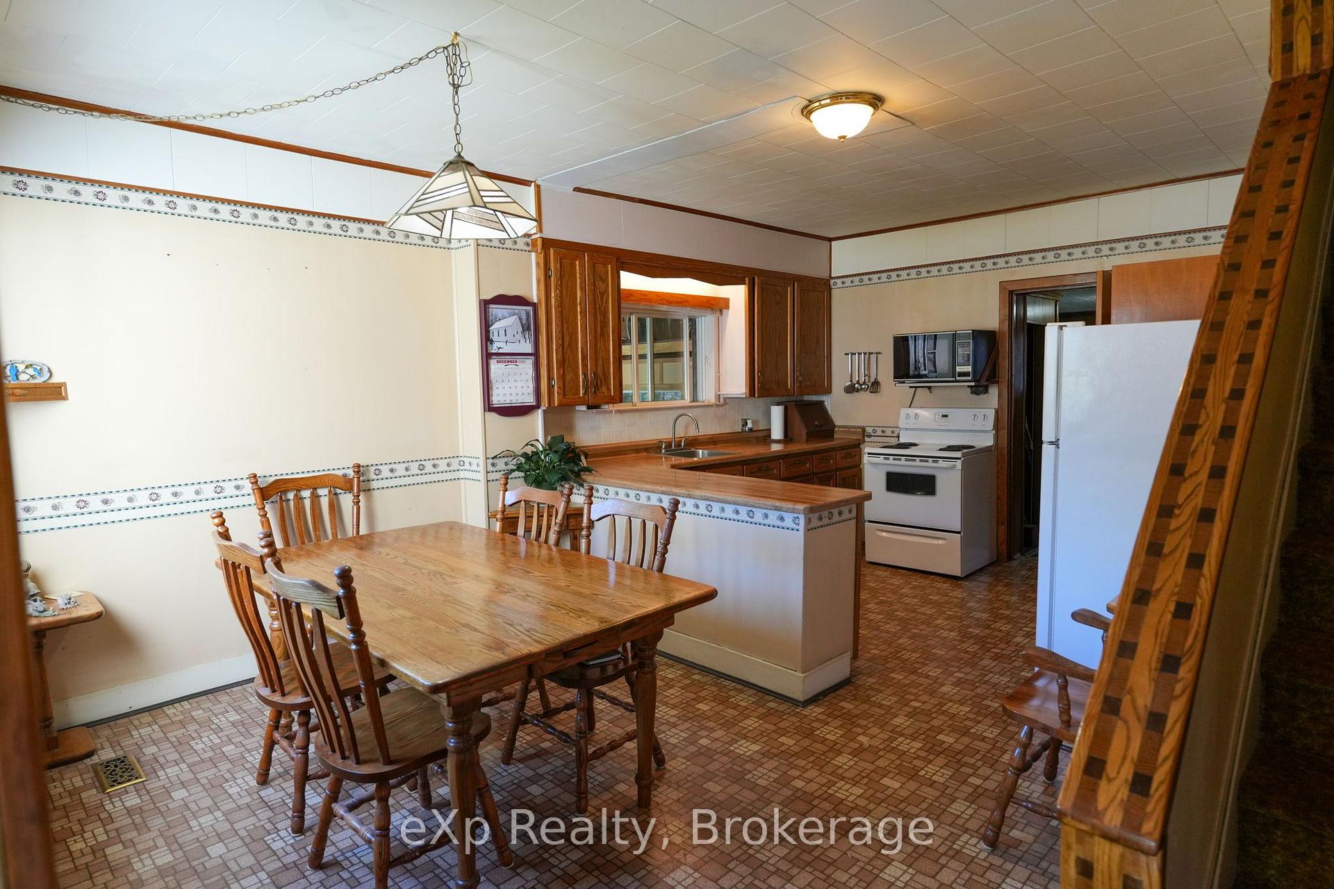 Photo 8 of 778 8th Avenue E, Owen Sound — HOMEH