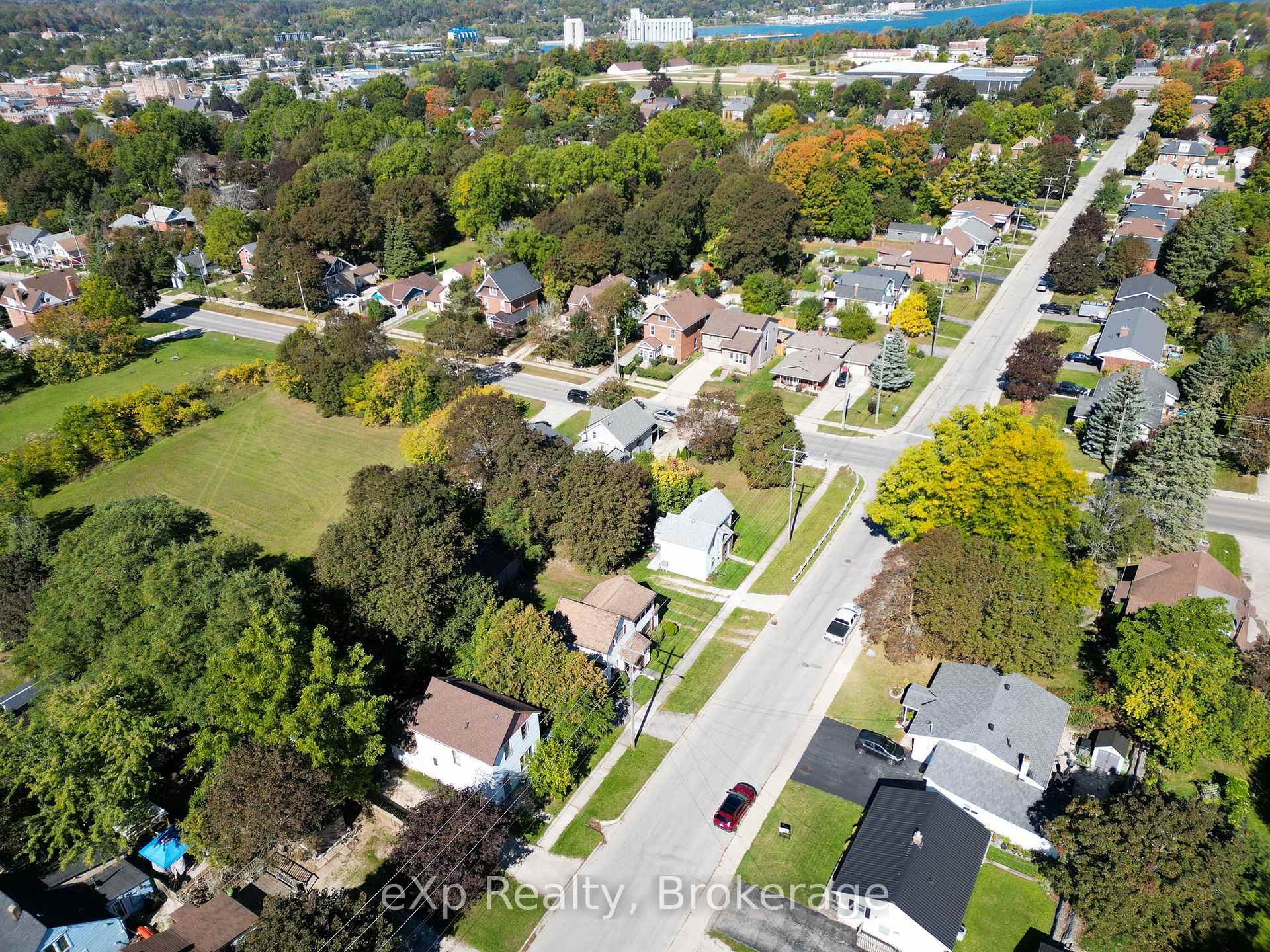 Photo 39 of 778 8th Avenue E, Owen Sound — HOMEH