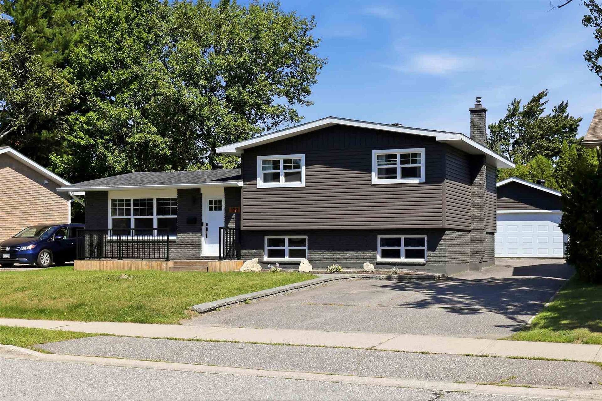 Photo 2 of 122 Boundary Road, Sault Ste Marie, Ward 1 — HOMEH