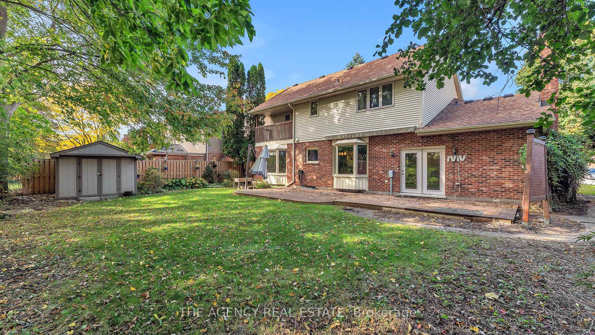 Photo 44 of 32 Glenview Crescent, London, North H — HOMEH