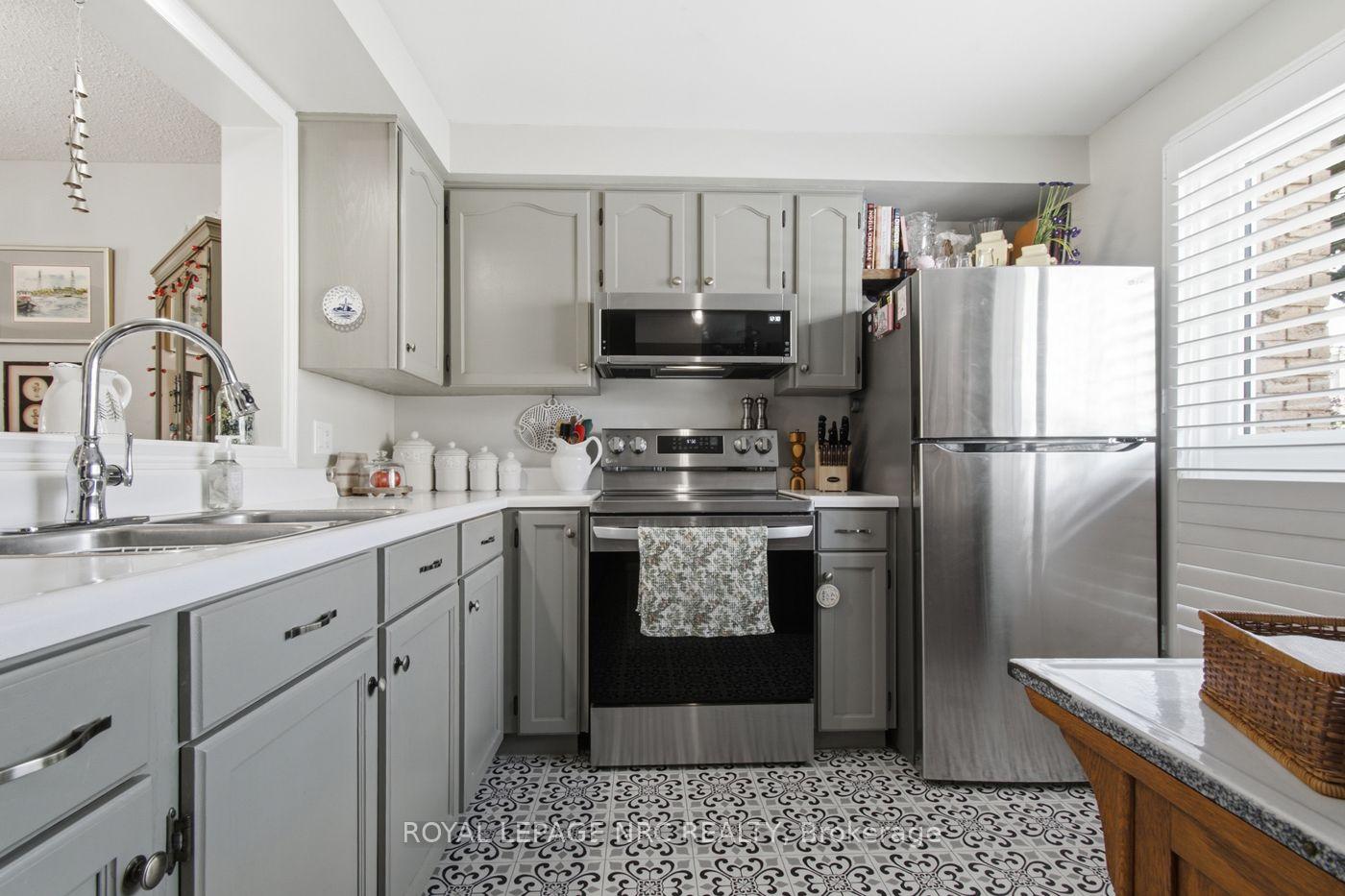 Photo 4 of Unit 97, 6767 Thorold Stone Road, Niagara Falls, Stamford — HOMEH