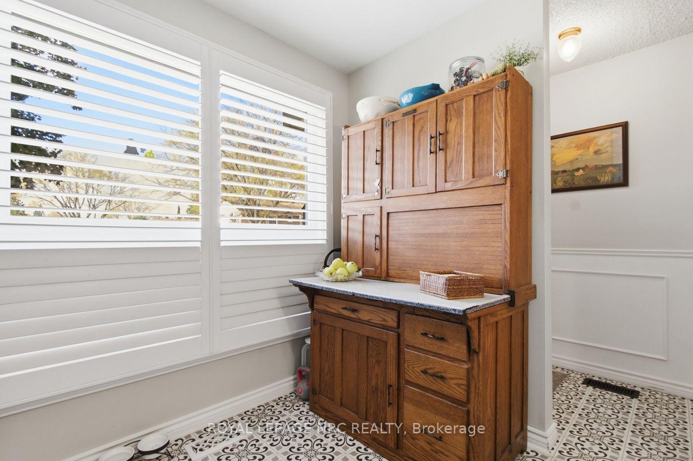 Photo 5 of Unit 97, 6767 Thorold Stone Road, Niagara Falls, Stamford — HOMEH