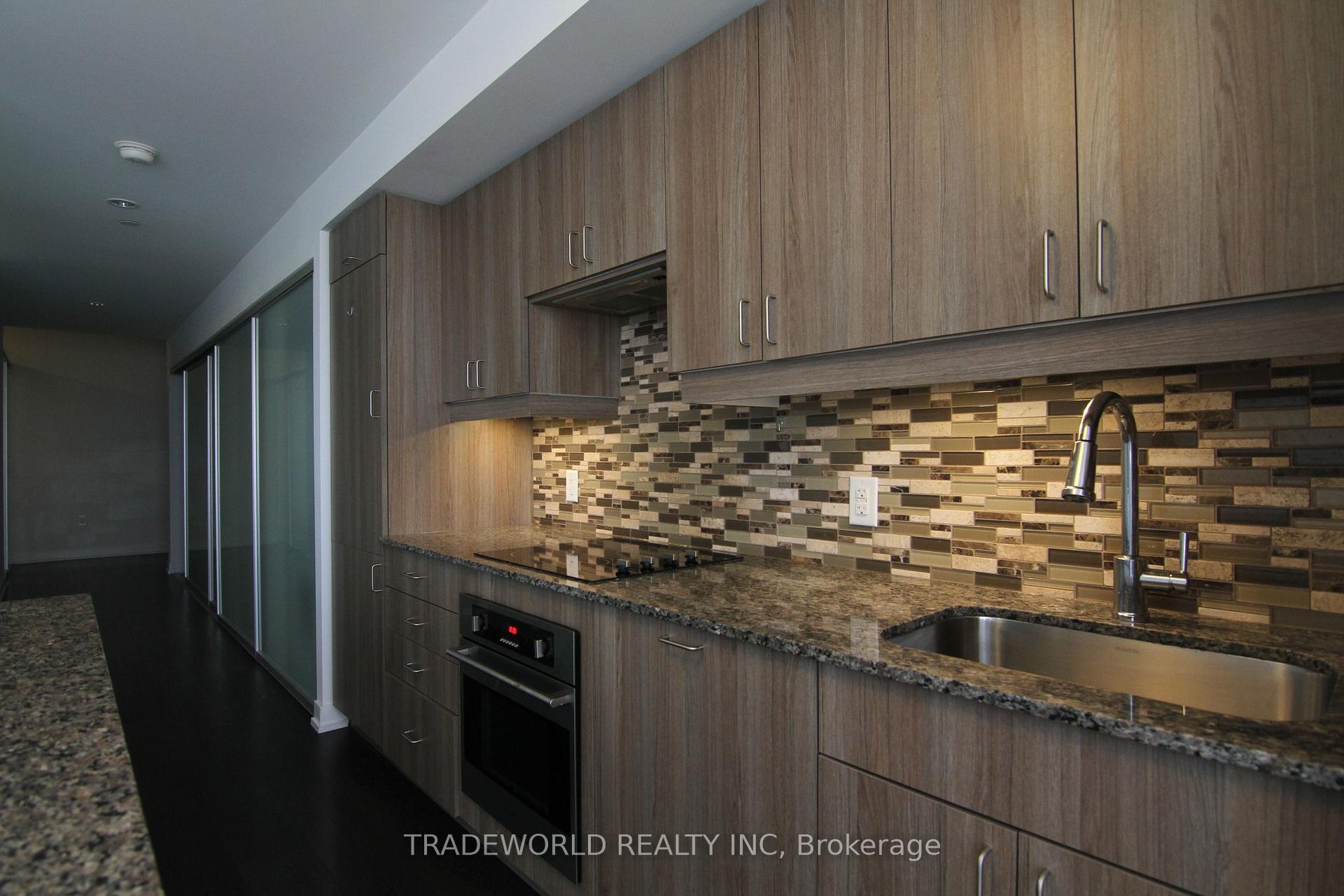 Photo 8 of Unit 2801, 426 University Avenue, Toronto, Kensington-Chinatown — HOMEH