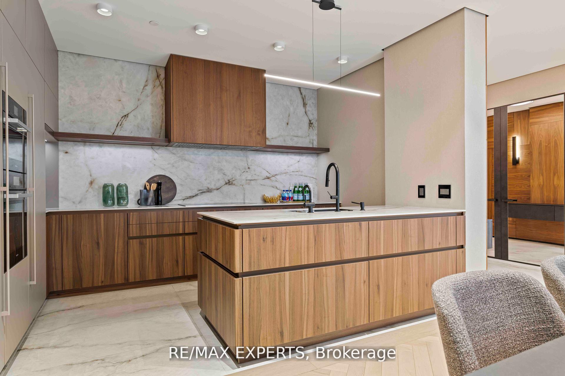 Photo 24 of Unit 702, 1700 Avenue Road, Toronto, Bedford Park-Nortown — HOMEH