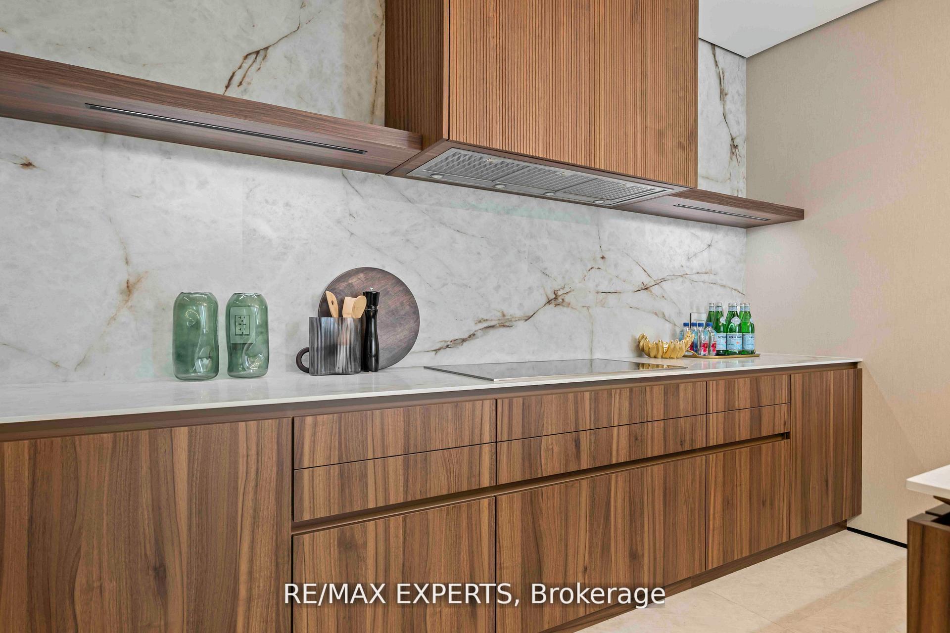 Photo 26 of Unit 702, 1700 Avenue Road, Toronto, Bedford Park-Nortown — HOMEH