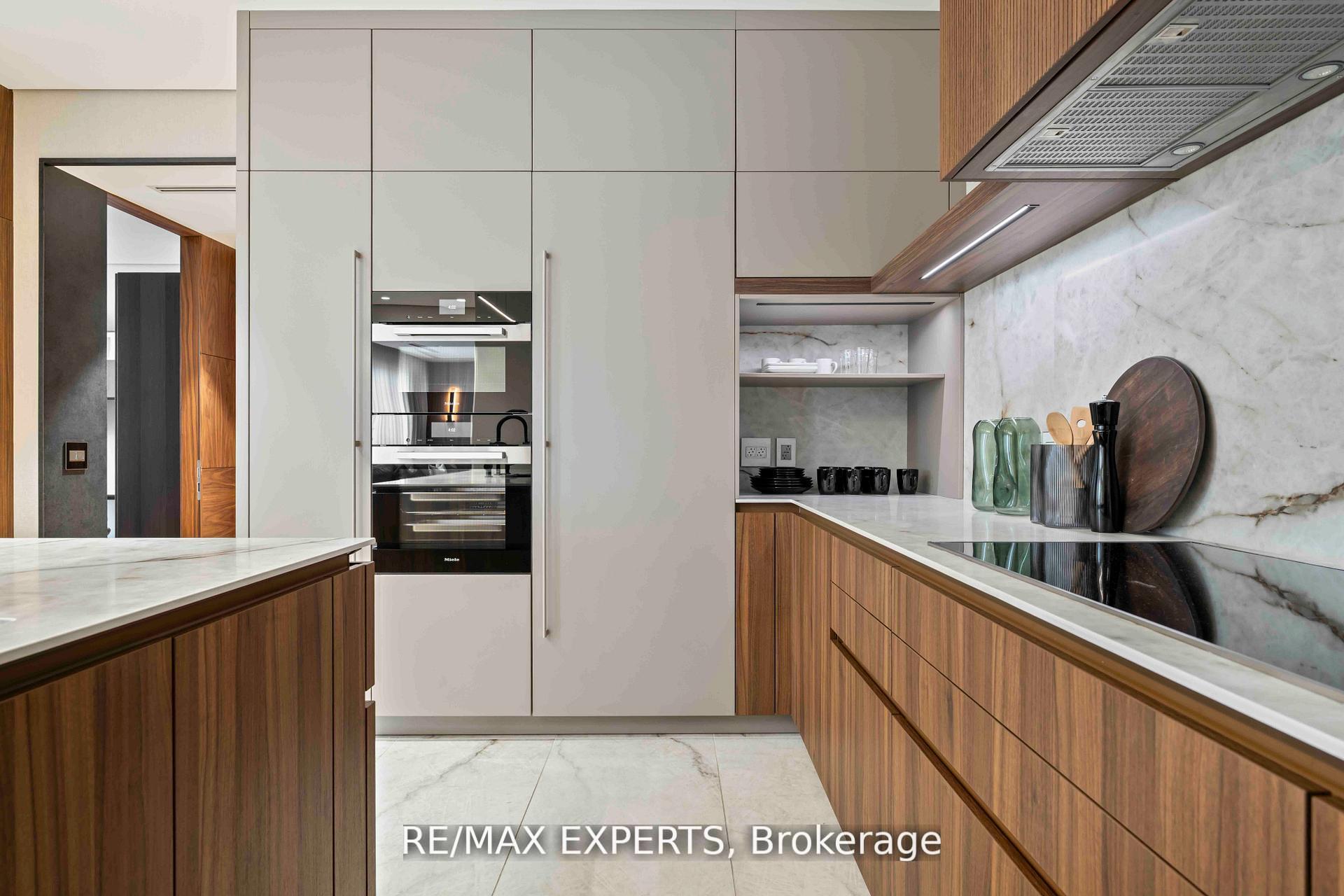 Photo 27 of Unit 702, 1700 Avenue Road, Toronto, Bedford Park-Nortown — HOMEH