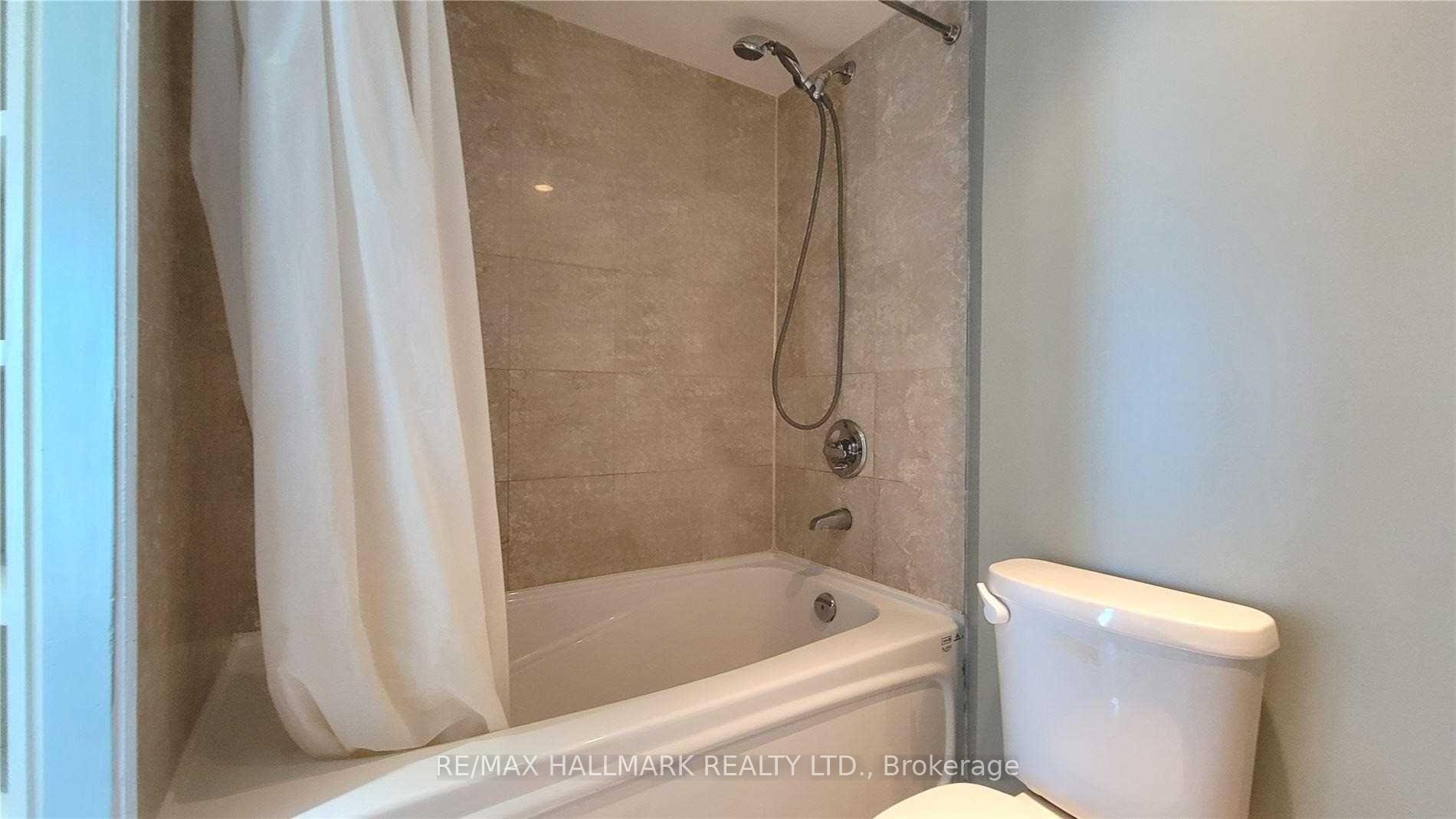 Photo 13 of Unit 1206, 8 York Street, Toronto, Waterfront Communities — HOMEH