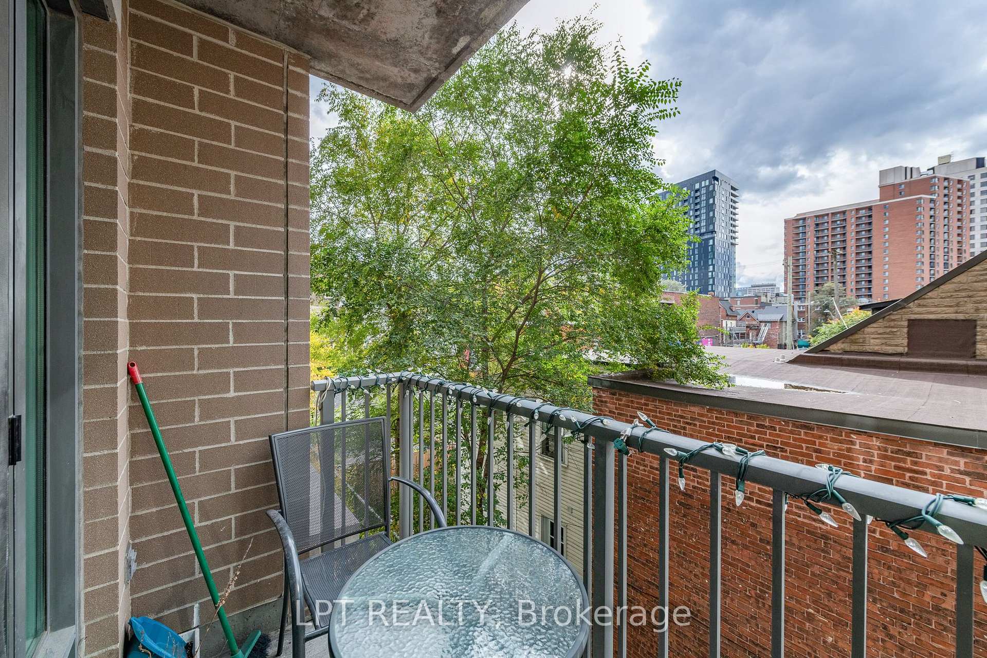 Photo 27 of Unit 305, 200 Besserer Street, Ottawa, Sandy Hill — HOMEH