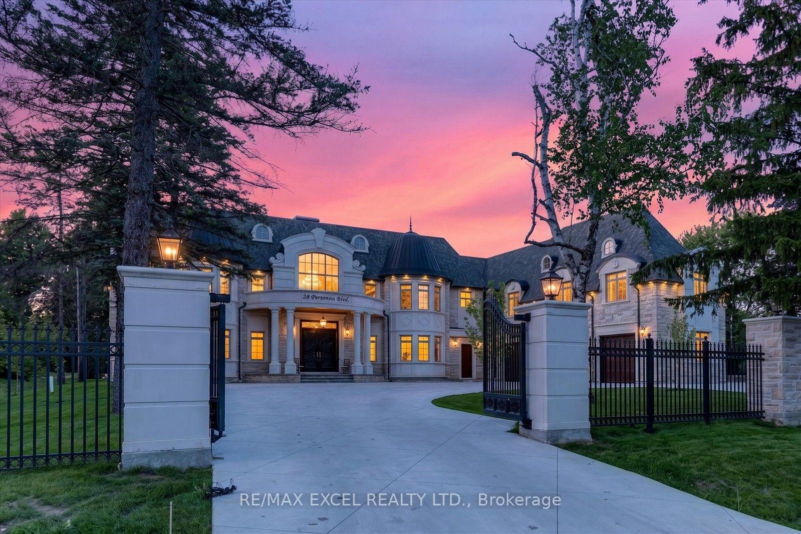 Photo of 28 Personna Boulevard