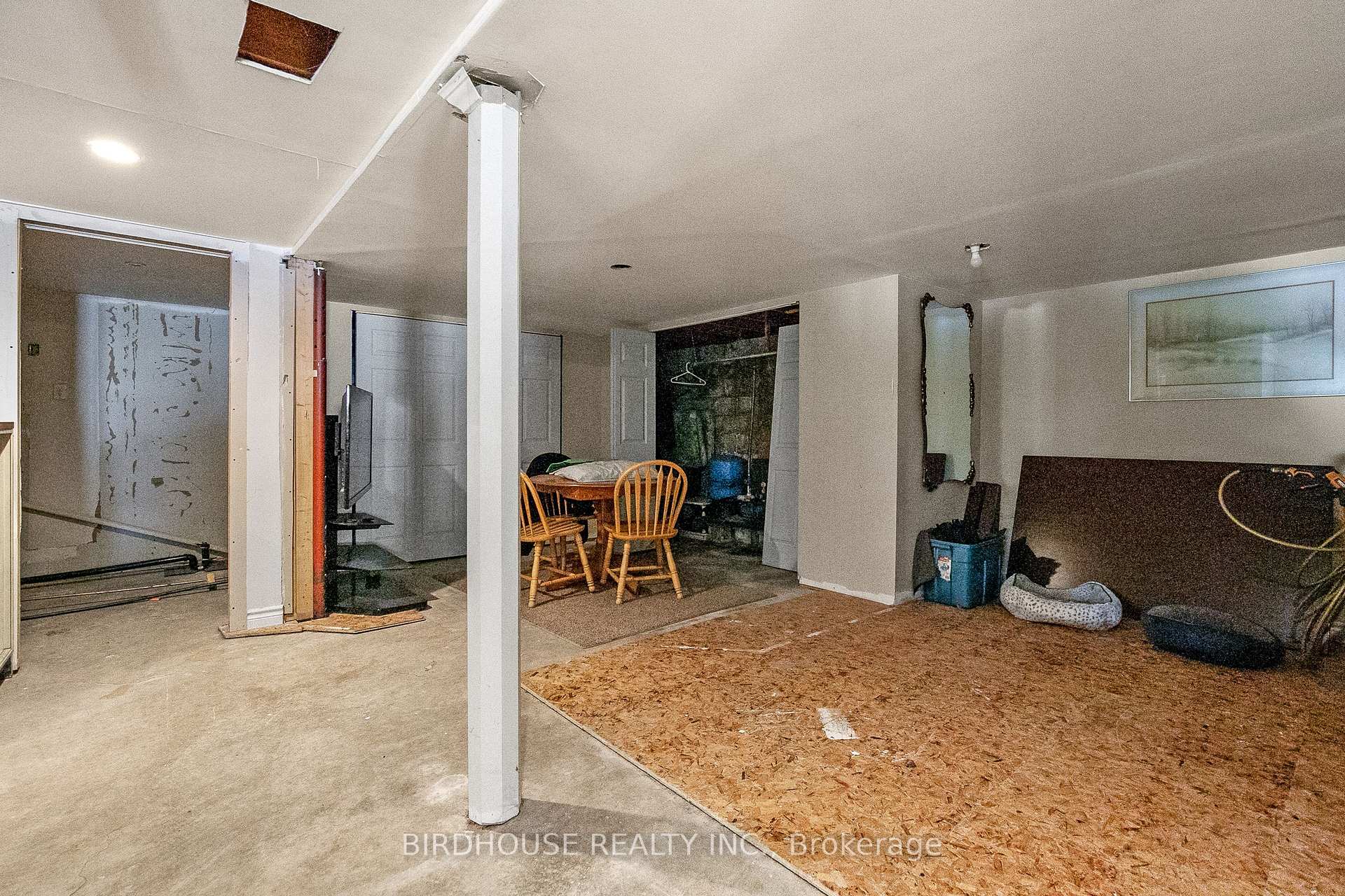 Photo 26 of 15 Cedar Nook Road, Kawartha Lakes, Laxton/Digby/Longford — HOMEH