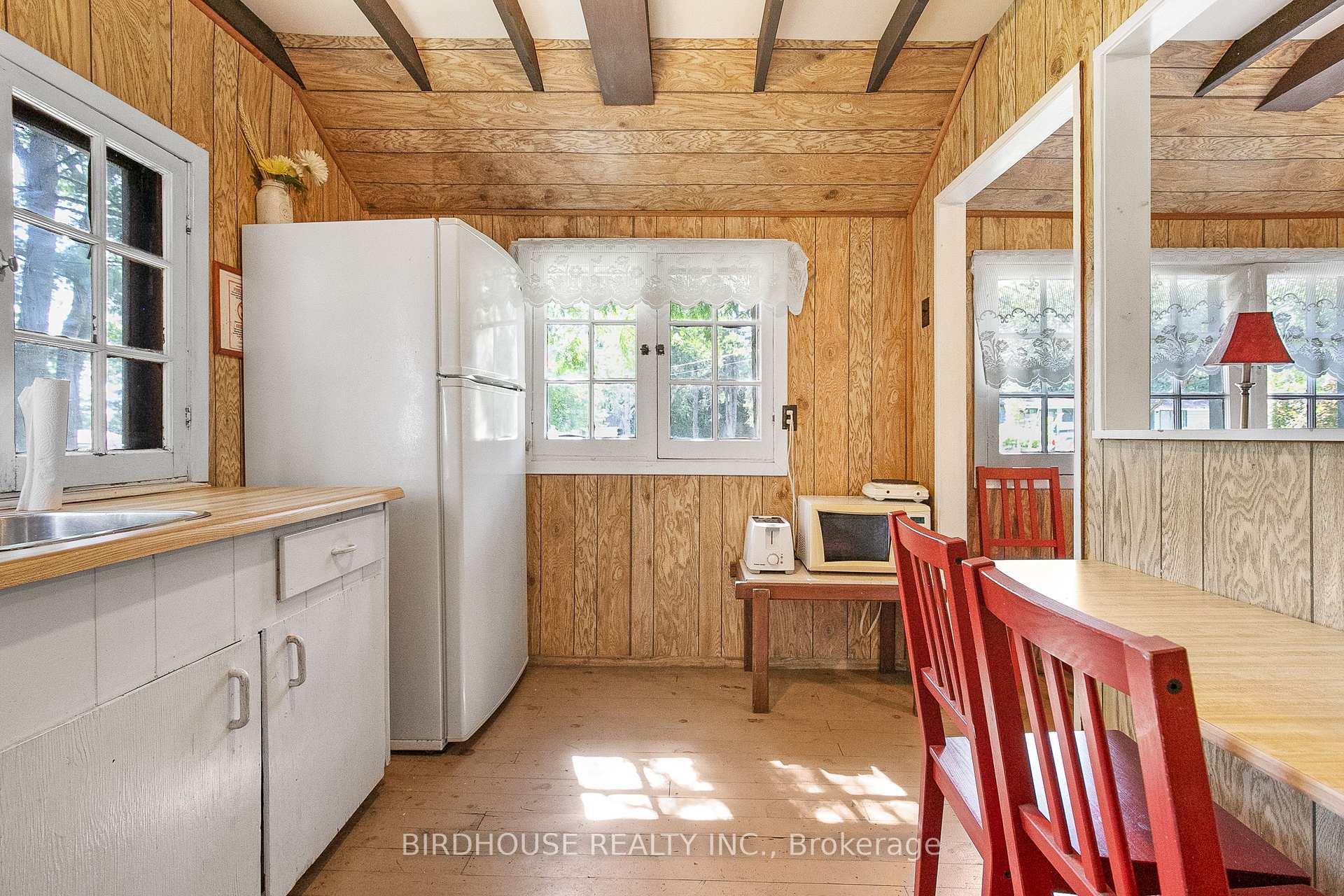 Photo 38 of 15 Cedar Nook Road, Kawartha Lakes, Laxton/Digby/Longford — HOMEH