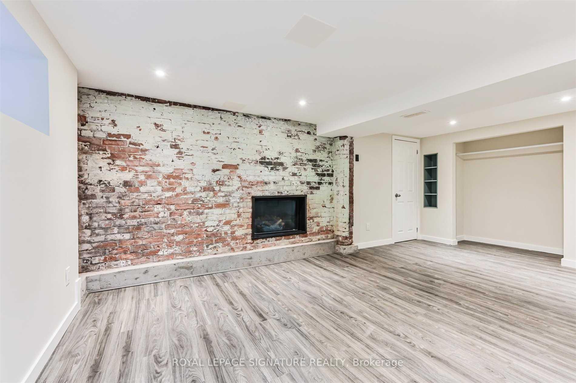 Photo 13 of Unit Lower, 147 Gloucester Grove, Toronto, Oakwood Village — HOMEH