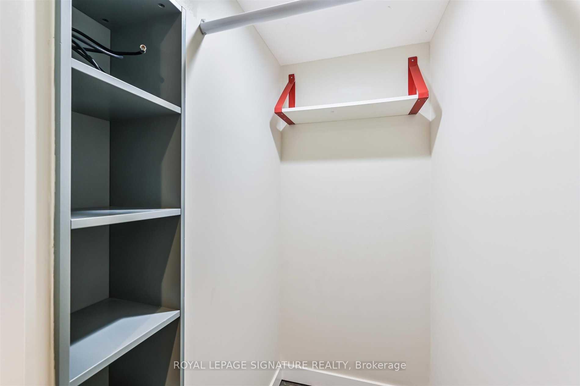 Photo 15 of Unit Lower, 147 Gloucester Grove, Toronto, Oakwood Village — HOMEH