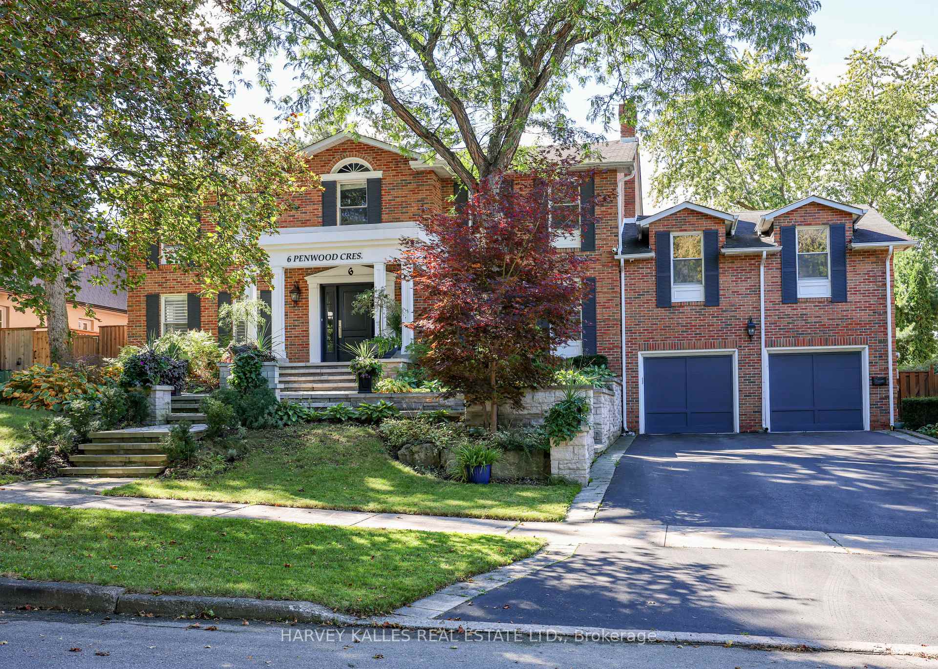 Photo of 6 Penwood Crescent