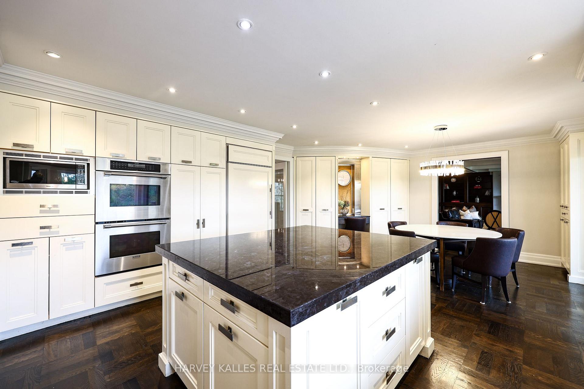 Photo 14 of 6 Penwood Crescent, North York, Banbury-Don Mills — HOMEH