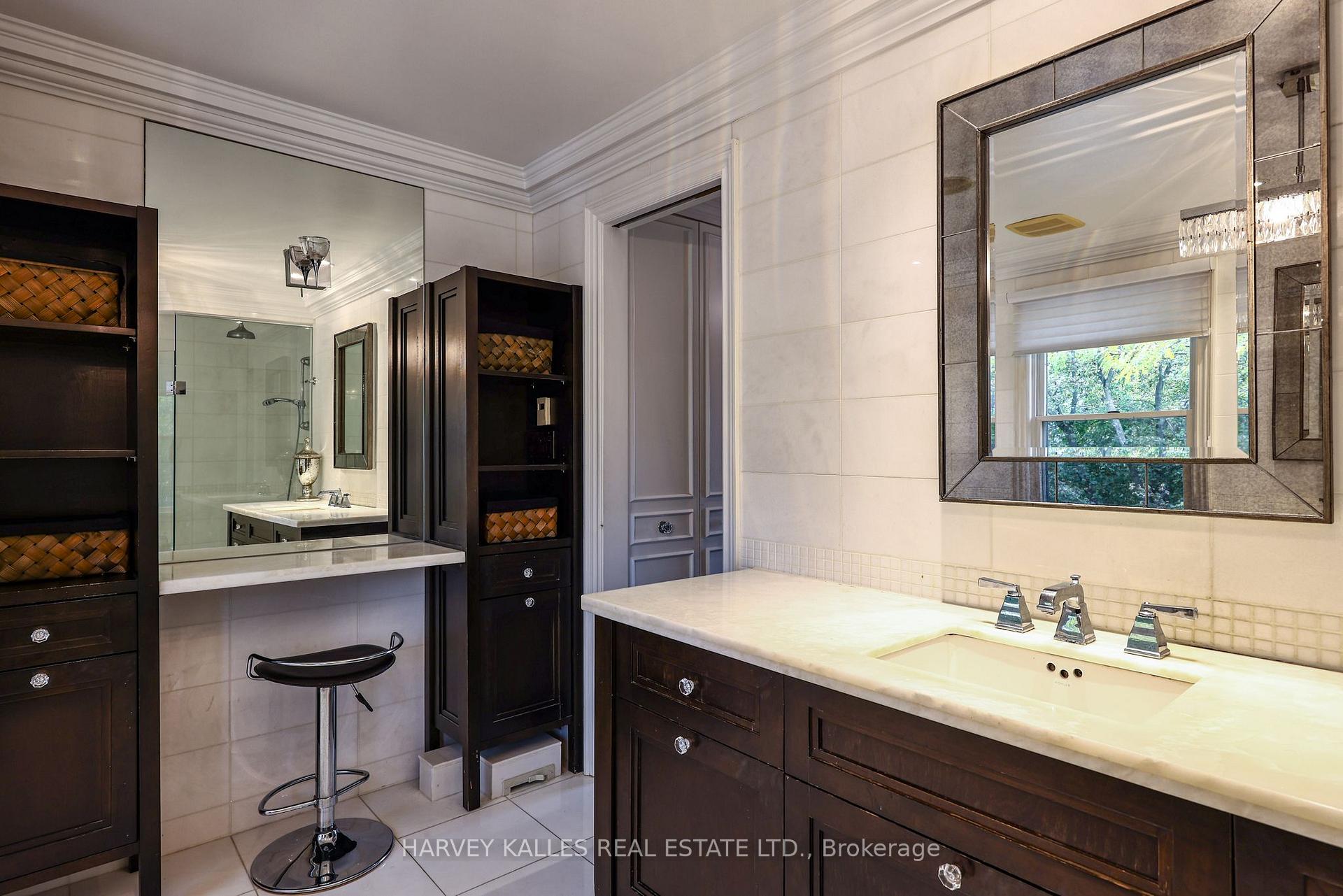 Photo 26 of 6 Penwood Crescent, North York, Banbury-Don Mills — HOMEH