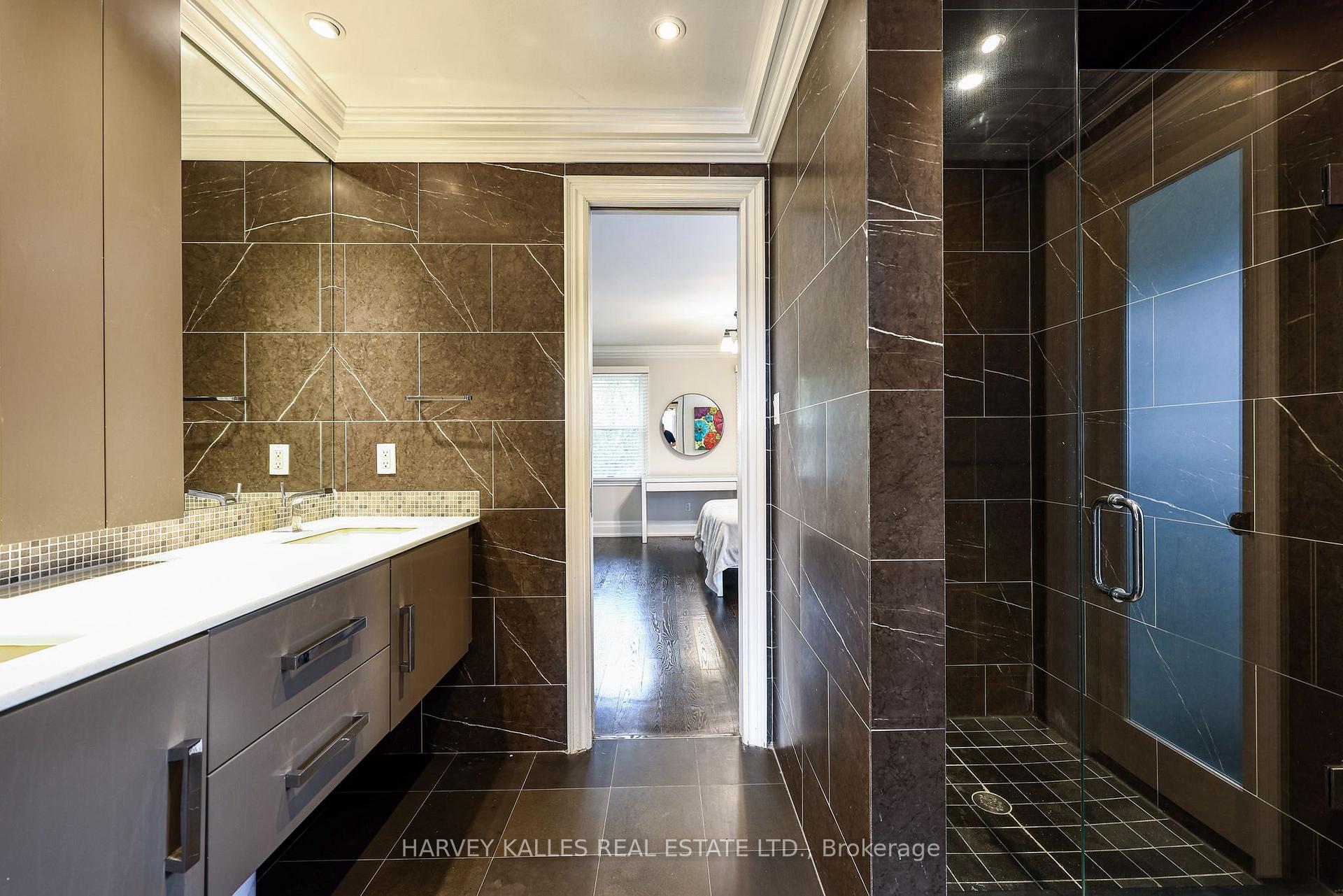 Photo 30 of 6 Penwood Crescent, North York, Banbury-Don Mills — HOMEH
