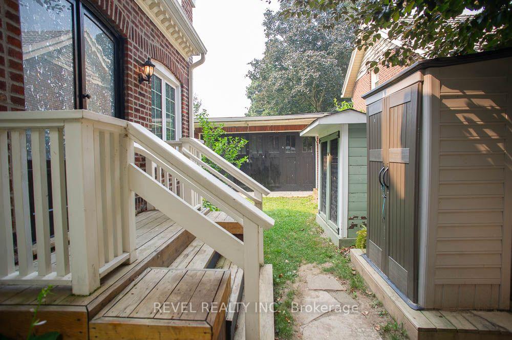 Photo 33 of 116 Dufferin Avenue, Brantford, North Ward — HOMEH