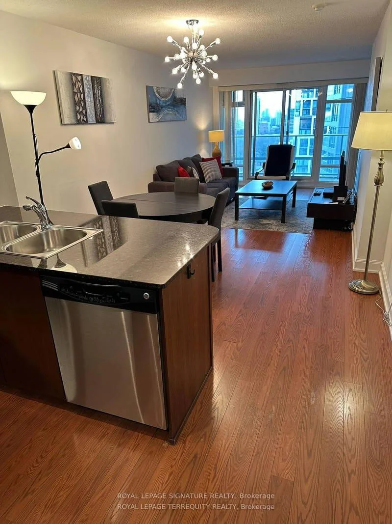 Photo 18 of Unit 1704, 2191 Yonge Street, Toronto, Mount Pleasant West — HOMEH